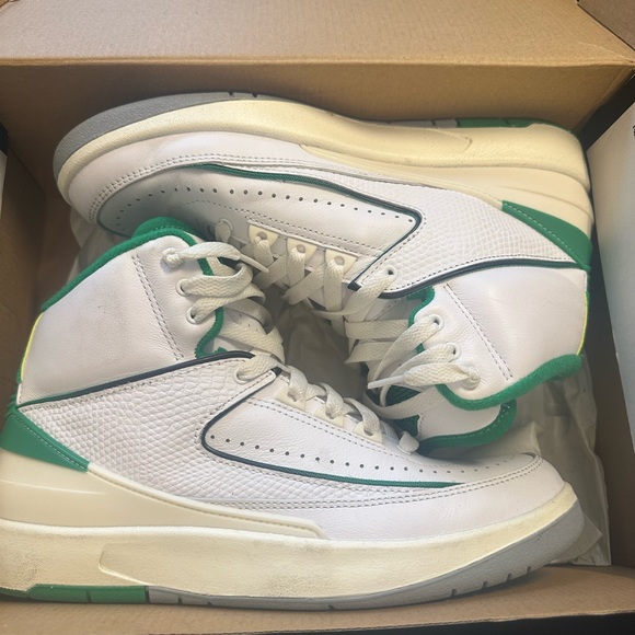 Jordan Air Retro Sneakers Box - Picture 2 of 5